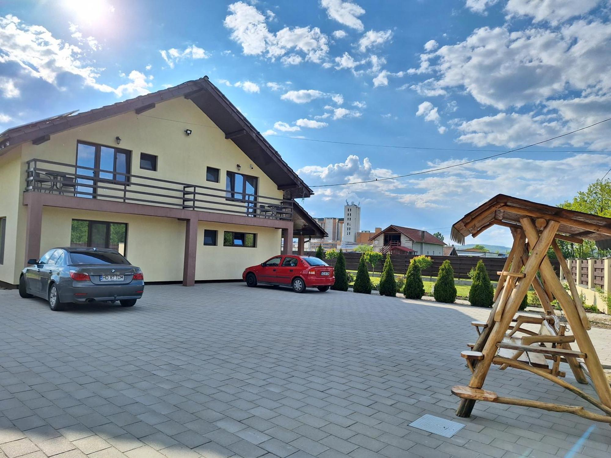 Pensiunea Daria Haţeg Exterior foto
